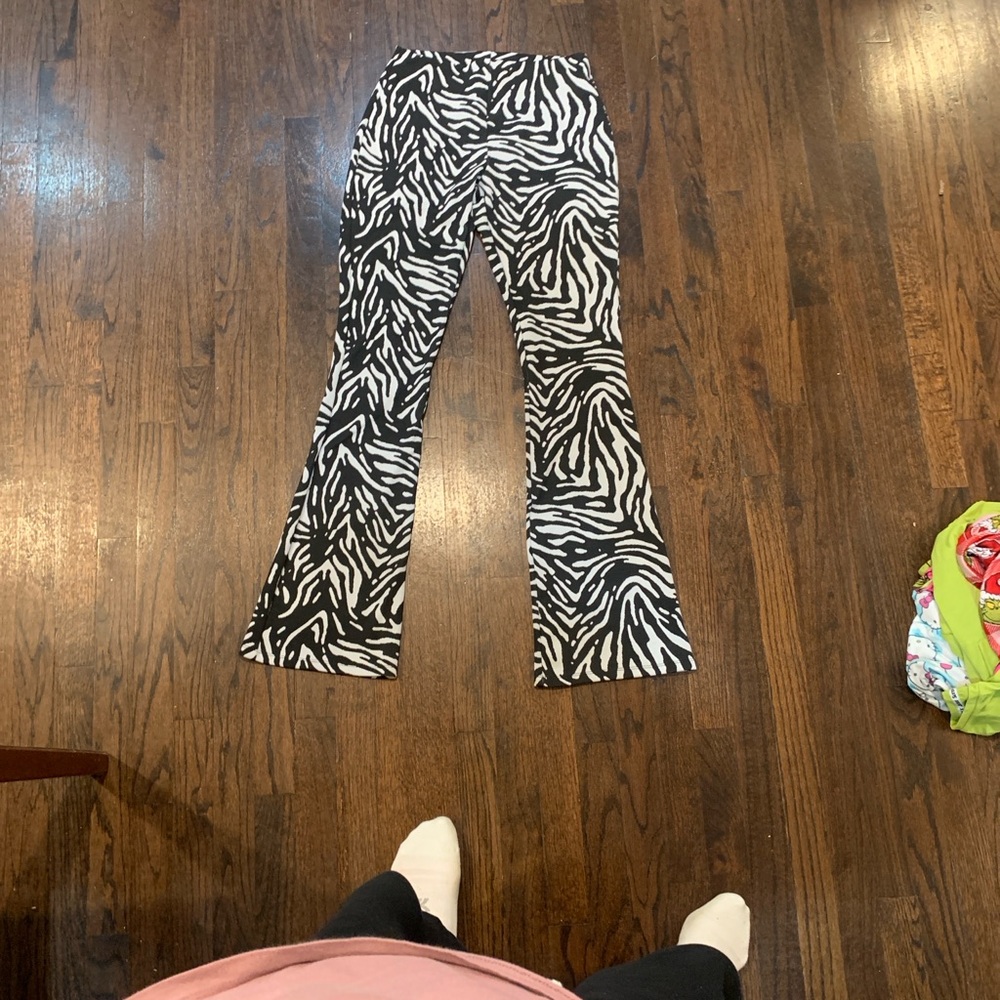 Zara Monochrome Patterned Pants
